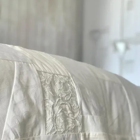 Tijosa Eco-house Camp * אובאר